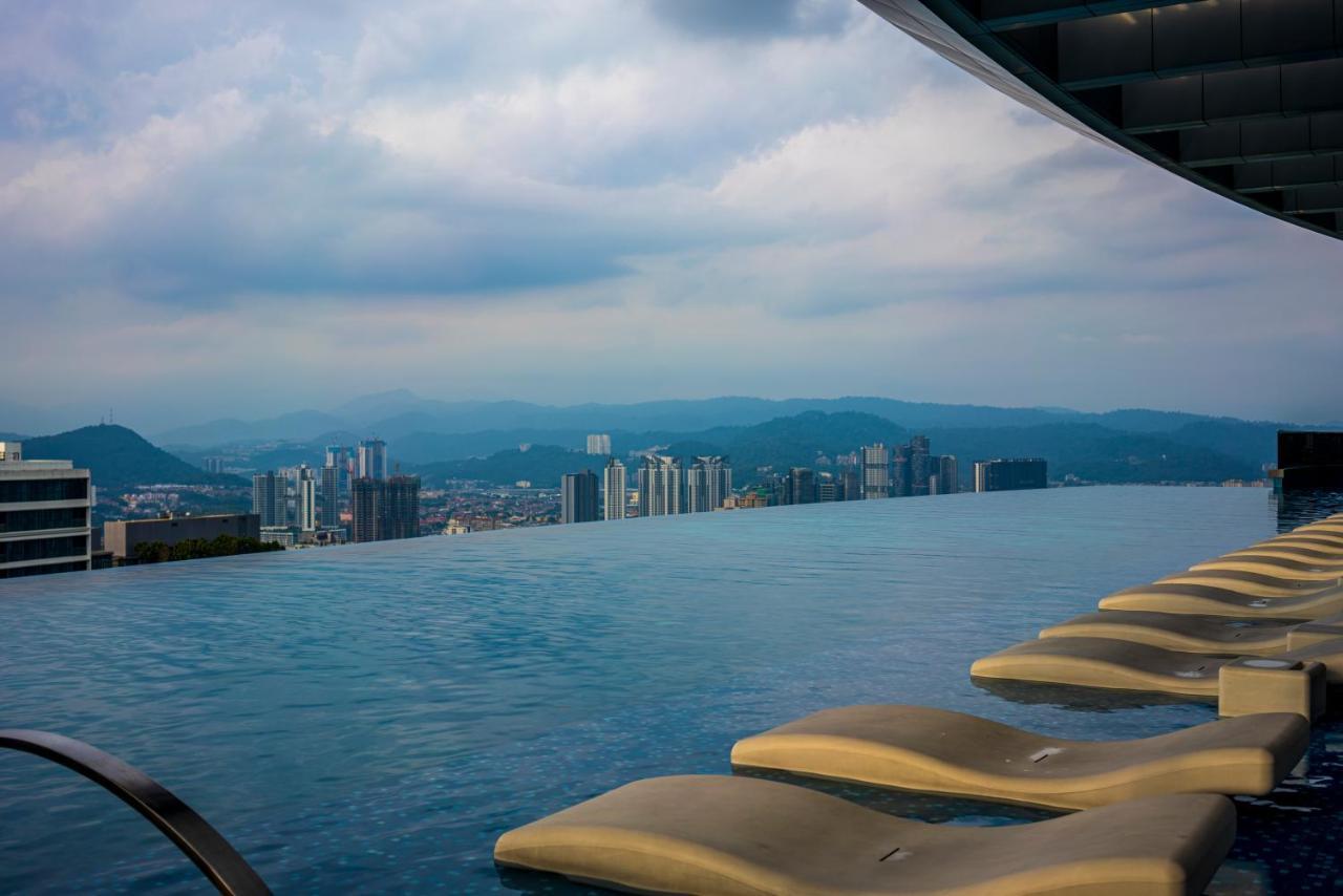Eaton Residence Klcc By Yemala Куала Лумпур Екстериор снимка