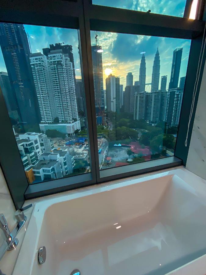 Eaton Residence Klcc By Yemala Куала Лумпур Екстериор снимка