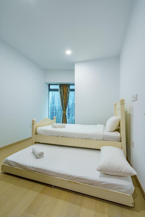 Eaton Residence Klcc By Yemala Куала Лумпур Екстериор снимка