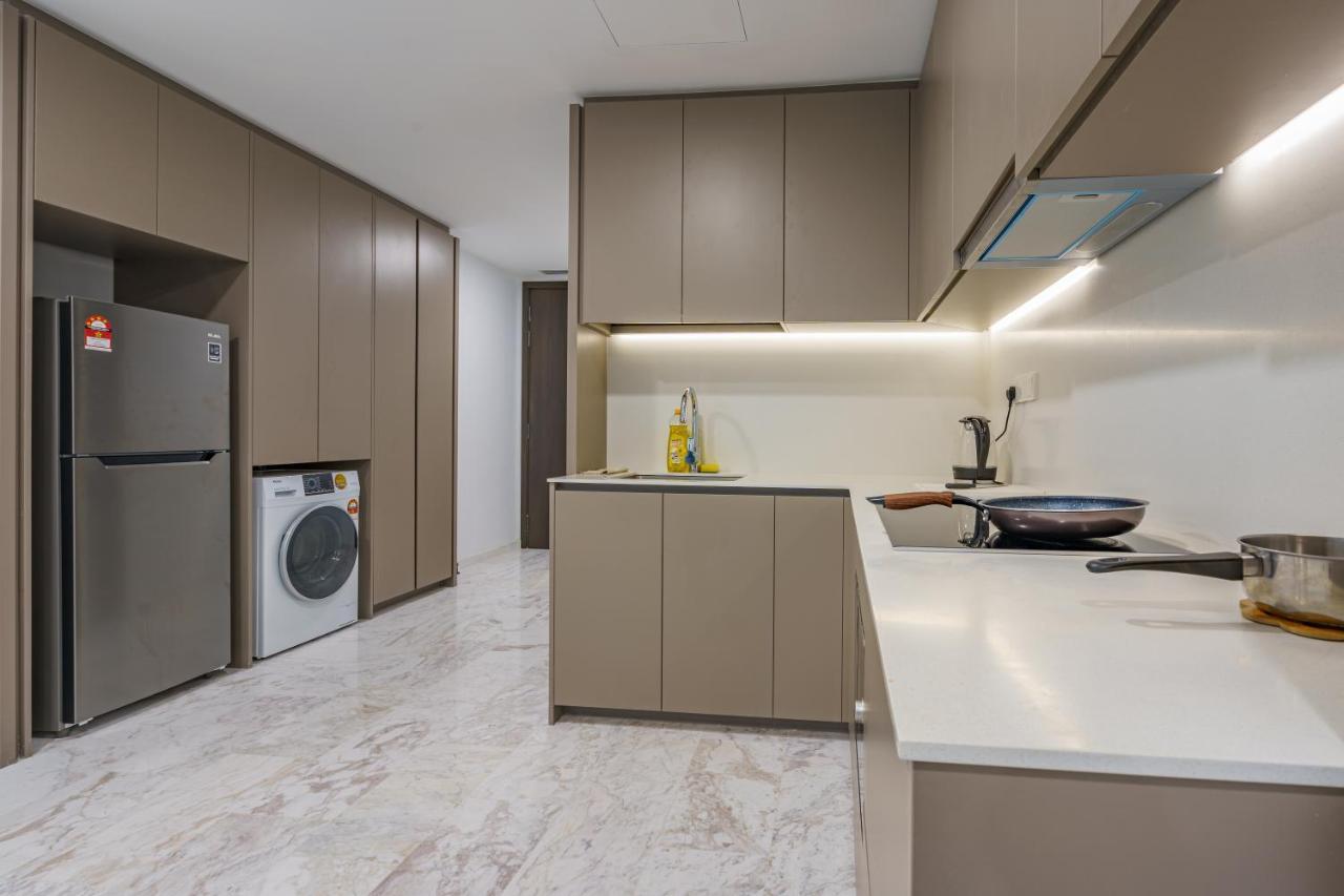 Eaton Residence Klcc By Yemala Куала Лумпур Екстериор снимка